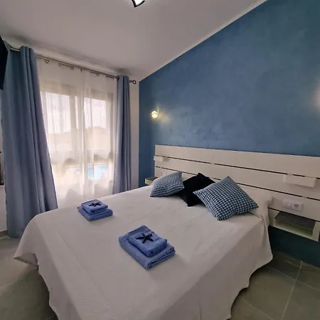 Bahari * 科斯塔德安提瓜